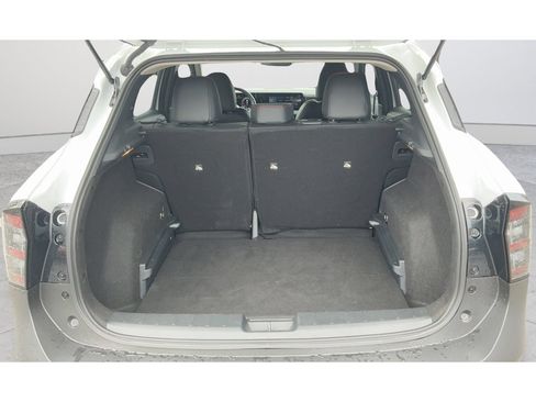 Certified 2025 Nissan Kicks SR FWD image 15