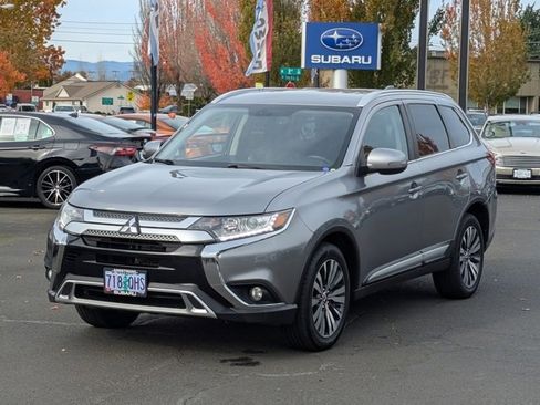 Used 2019 Mitsubishi Outlander SEL image 9
