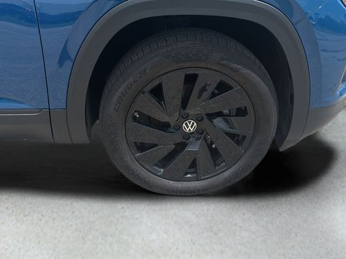 New 2026 Volkswagen Atlas Cross Sport SE AWD/4WD image 9