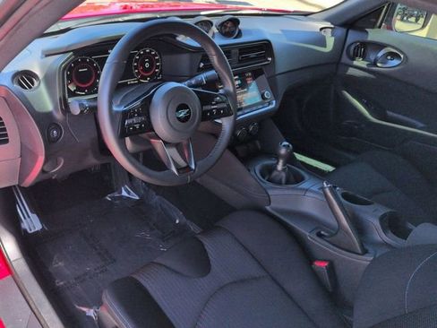 Used 2025 Nissan Z Sport w/ Floor Mat Package image 15