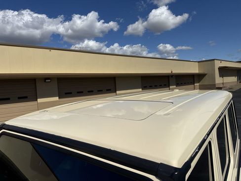 Used 2017 Mercedes-Benz G 550 image 9