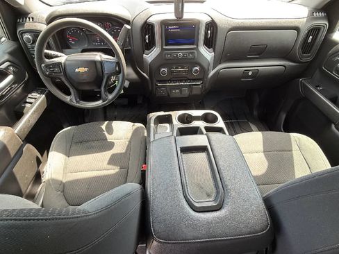 Used 2021 Chevrolet Silverado 1500 Custom w/ LPO, Dark Essentials Package AWD/4WD image 27