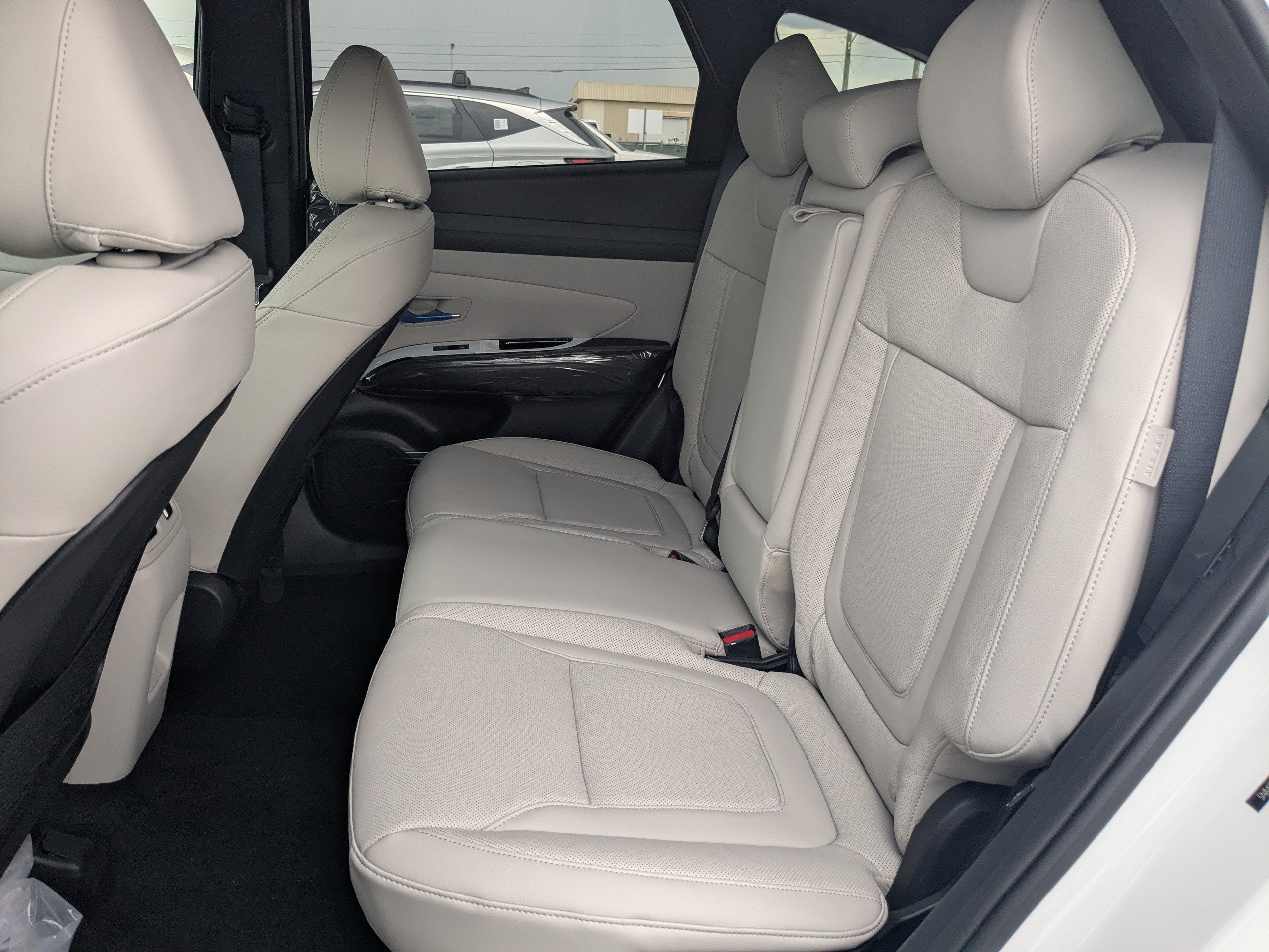 New 2026 Hyundai Tucson Limited FWD image 15