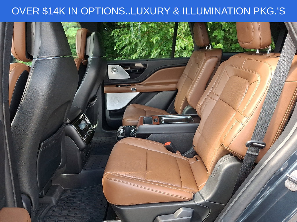 Used 2023 Lincoln Aviator Reserve w/ Equipment Group 201A AWD/4WD image 10