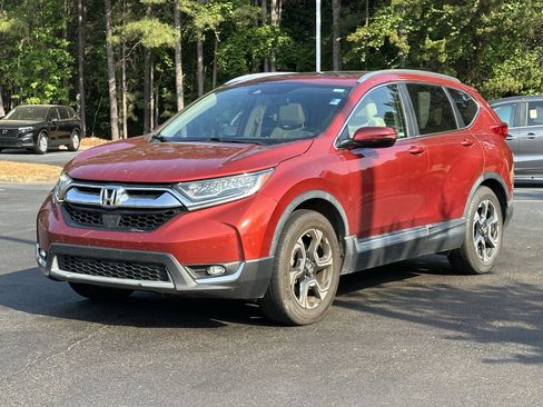 Used 2018 Honda CR-V Touring image 5