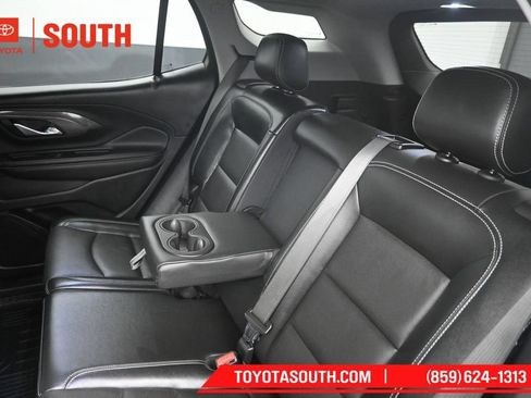 Used 2023 GMC Terrain SLT FWD image 24