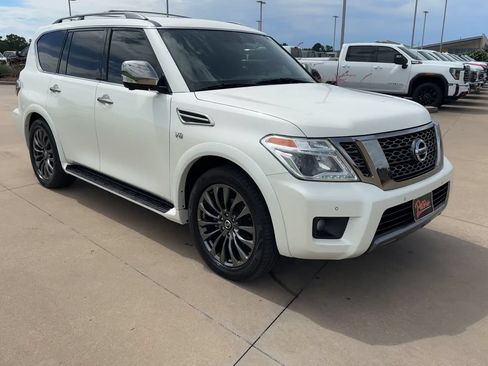 Used 2020 Nissan Armada Platinum w/ Platinum Reserve Package AWD/4WD image 3