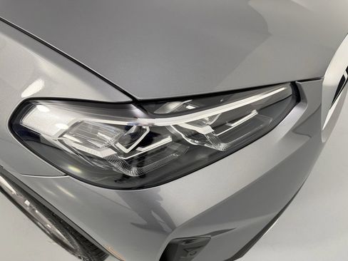 Used 2024 BMW X3 xDrive30i w/ Premium Package w/ZPA image 8