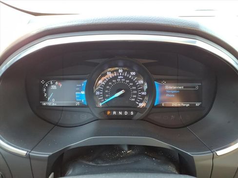 Used 2021 Ford Edge Titanium w/ Equipment Group 301A AWD/4WD image 14