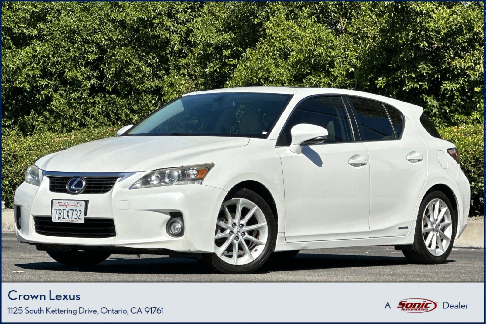 Used 2013 Lexus CT 200h FWD image 1
