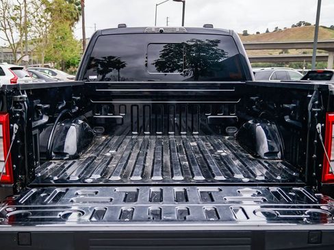 Used 2022 Ford F150 Raptor w/ Raptor 37 Performance Package AWD/4WD image 27
