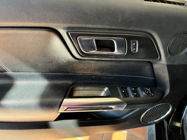 Used 2022 Ford Mustang Premium RWD image 13