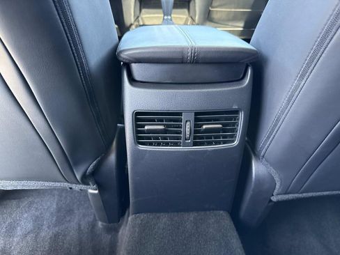 Certified 2025 MAZDA CX-30 AWD 2.5 S w/ Preferred Package image 23