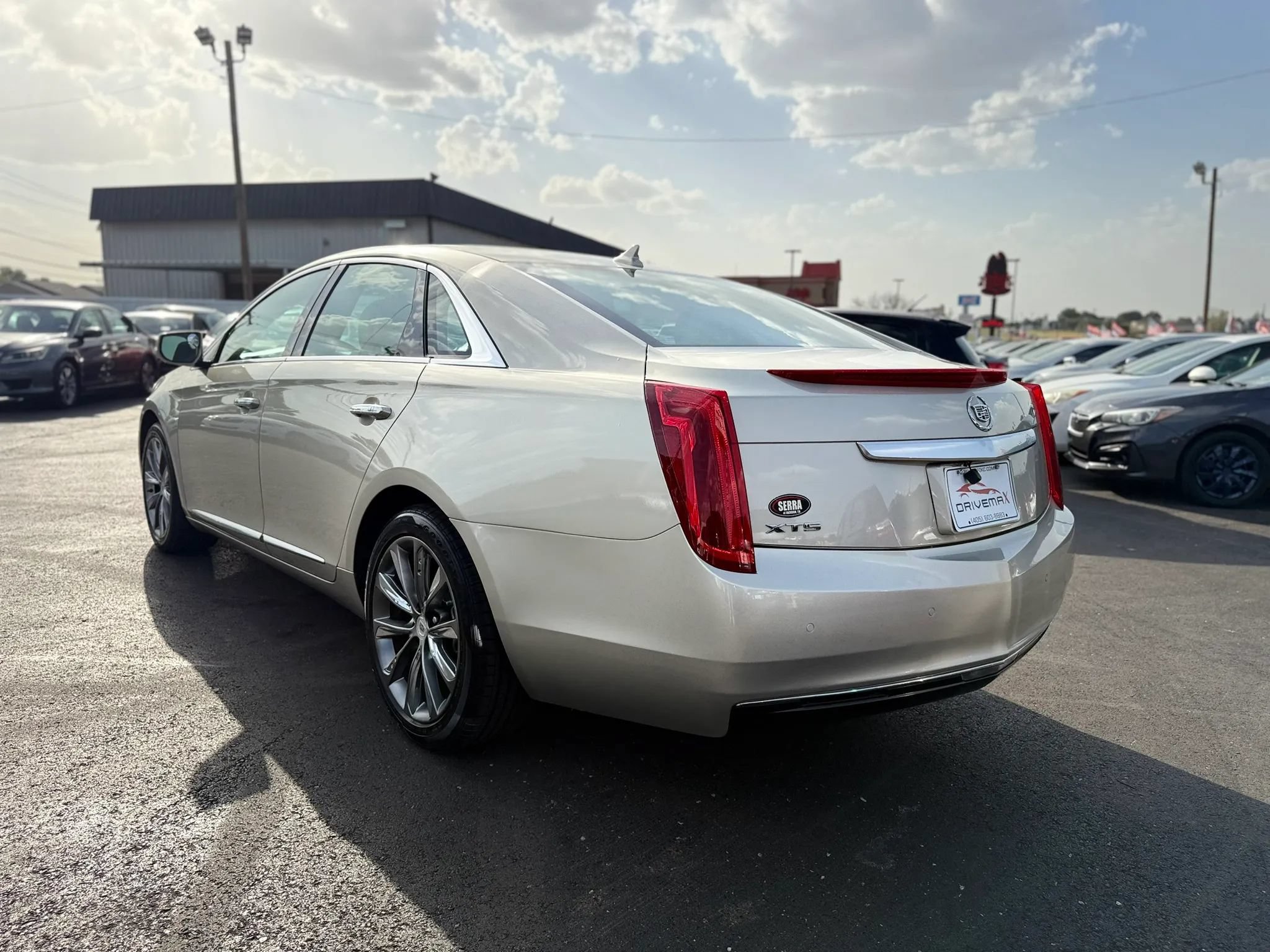 Used 2014 Cadillac XTS FWD image 5