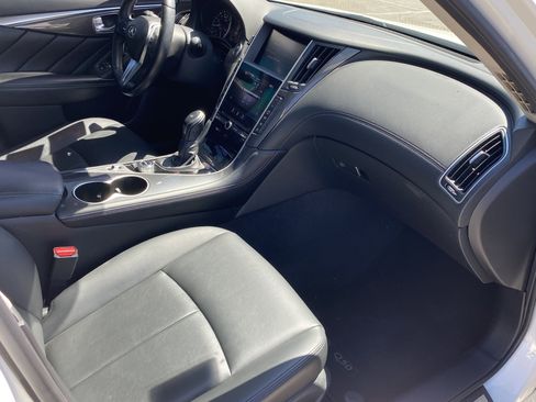 Used 2020 INFINITI Q50 Pure image 17