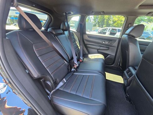 Certified 2025 Honda CR-V Sport-L image 6