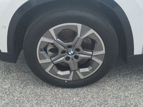 Used 2025 BMW X1 xDrive28i AWD/4WD image 11