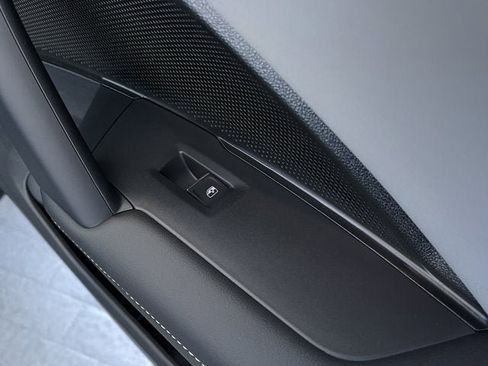 New 2026 Volkswagen Tiguan SE R-Line image 20