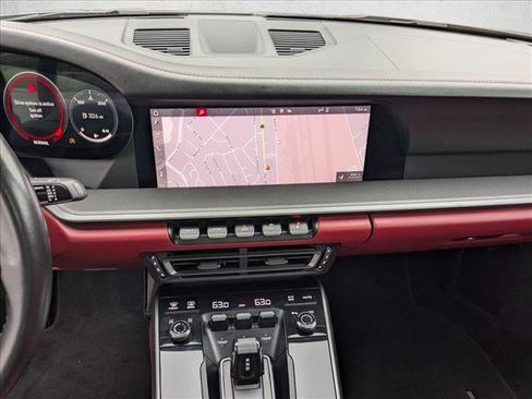 Used 2021 Porsche 911 Carrera RWD image 13