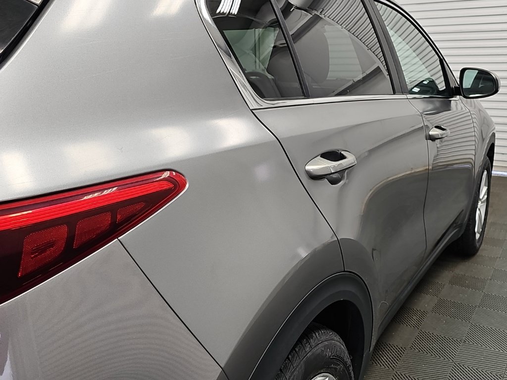 Used 2019 Kia Sportage LX FWD image 9