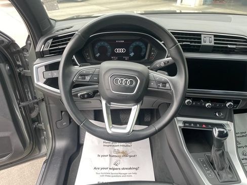 Used 2025 Audi Q3 2.0T Premium AWD/4WD image 14