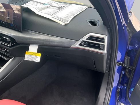 Used 2026 BMW 330i Sedan w/ M Sport Package RWD image 17