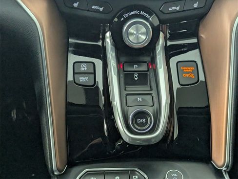 Used 2021 Acura TLX image 22