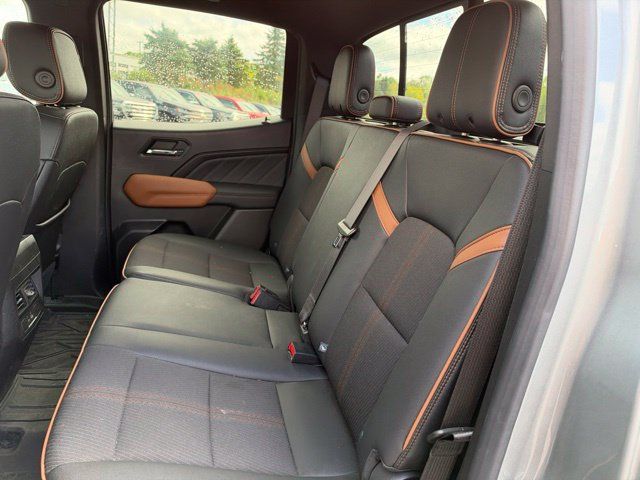Used 2023 GMC Canyon AT4 w/ Canyon Safety Plus Package AWD/4WD image 17
