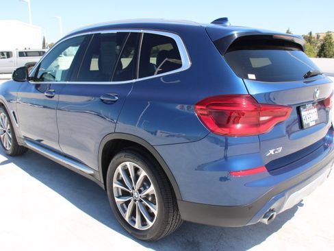 Used 2019 BMW X3 sDrive30i w/ Convenience Package RWD image 5