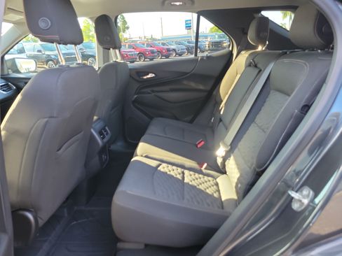 Used 2020 Chevrolet Equinox LT AWD/4WD image 11