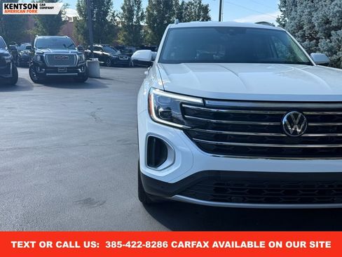 Used 2025 Volkswagen Atlas SE image 14