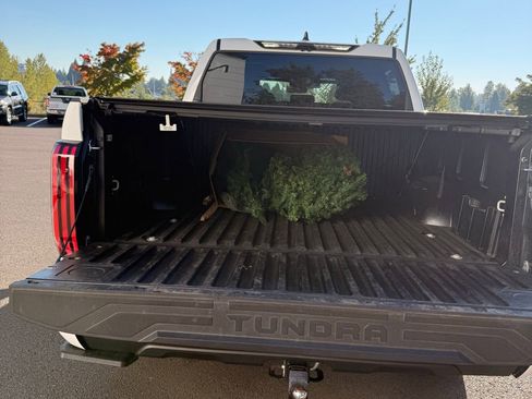 Used 2025 Toyota Tundra Limited image 7