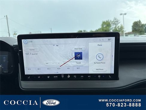 New 2025 Ford Maverick XLT w/ XLT Luxury Package image 30