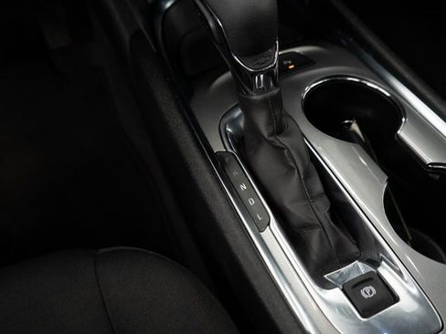 Used 2024 Chevrolet Malibu LT image 26