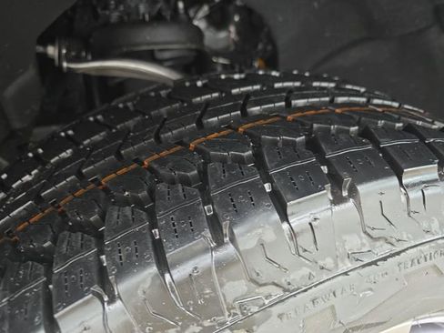 New 2026 GMC Sierra 1500 SLT w/ SLT Premium Plus Package image 28