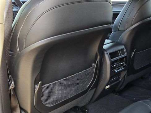 New 2026 Jeep Grand Cherokee Limited w/ Luxury Tech Group II RWD image 18