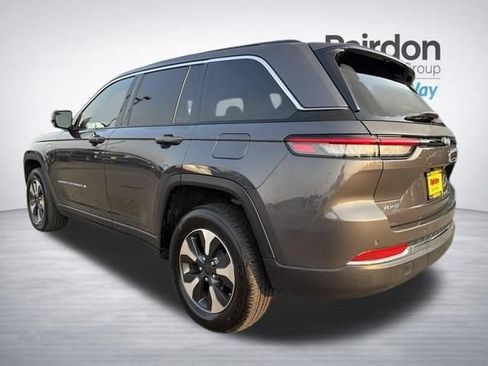 Used 2024 Jeep Grand Cherokee Limited 4xe AWD/4WD image 5