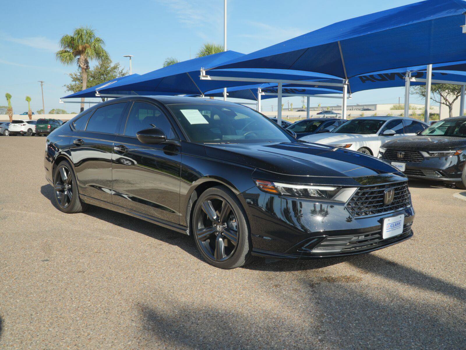 Used 2025 Honda Accord Sport image 3