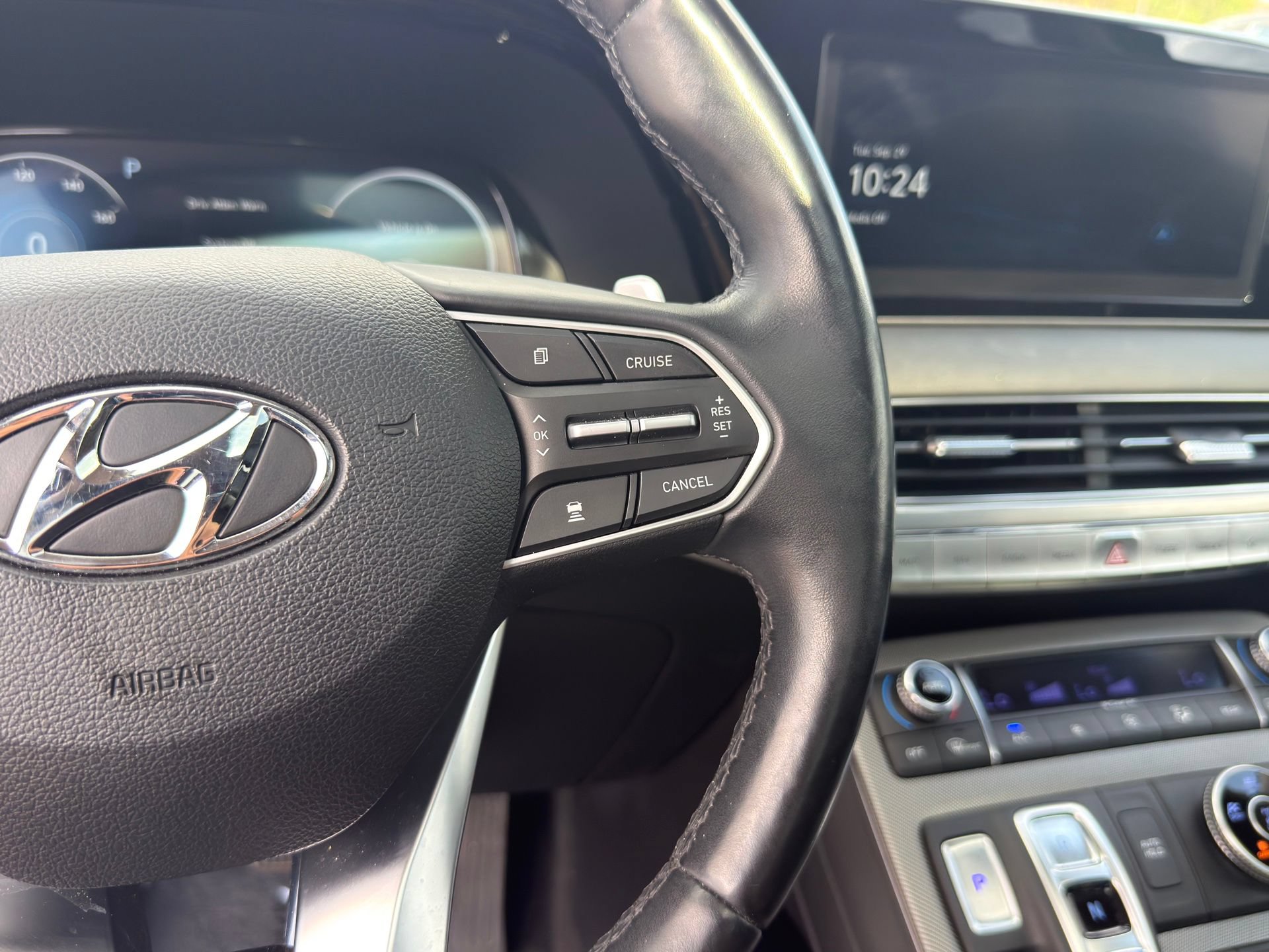Used 2022 Hyundai Palisade Limited AWD/4WD image 17