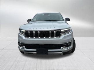Used 2023 Jeep Wagoneer L Series II AWD/4WD video 2