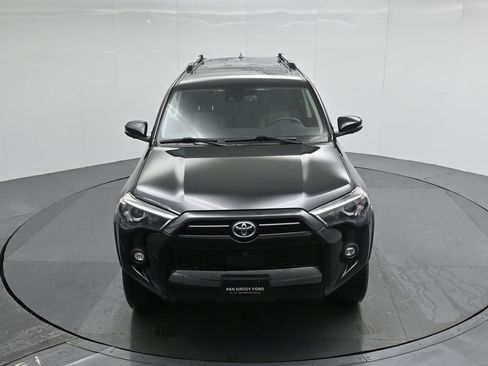 Used 2023 Toyota 4Runner SR5 Premium w/ Moonroof Package image 39