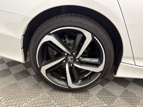 Used 2020 Honda Accord Sport image 18