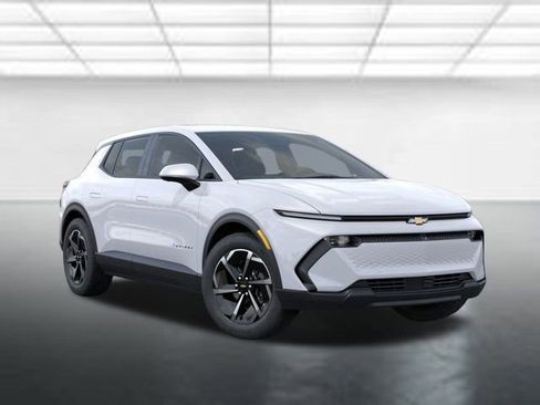 New 2026 Chevrolet Equinox EV LT w/ Comfort Package AWD/4WD image 7
