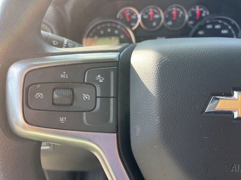 Used 2023 Chevrolet Silverado 2500 Custom w/ Custom Convenience Package image 16