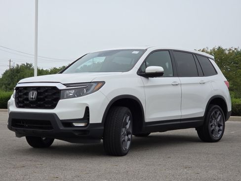 Used 2023 Honda Passport EX-L image 15