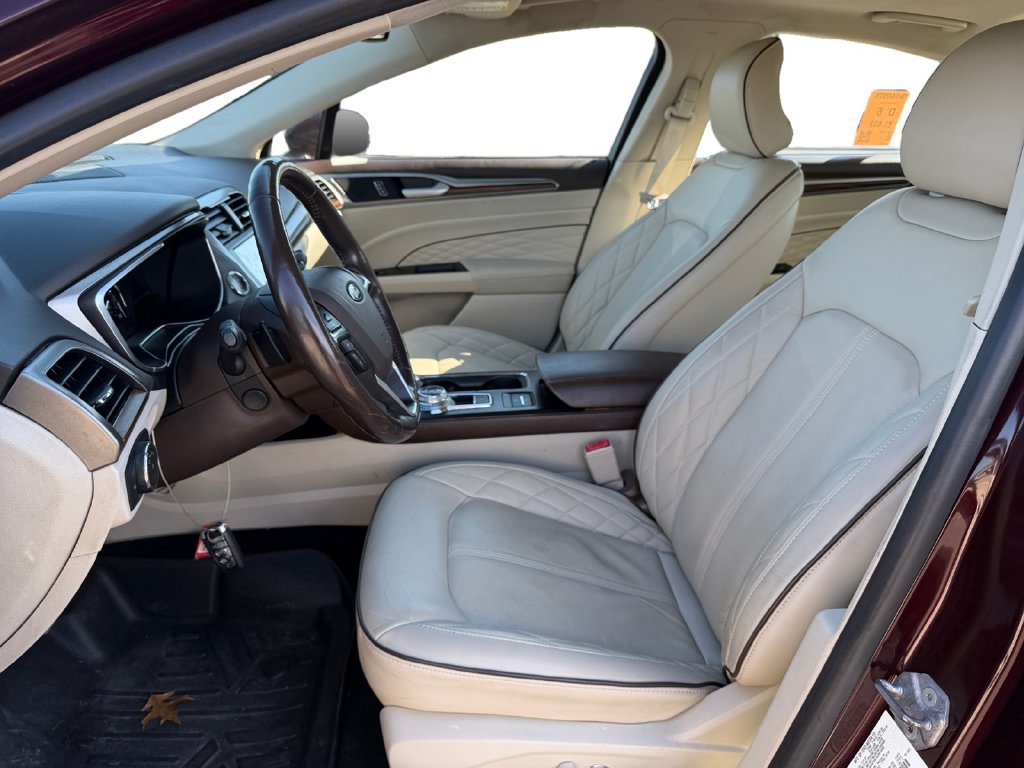 Used 2017 Ford Fusion Platinum AWD/4WD image 10