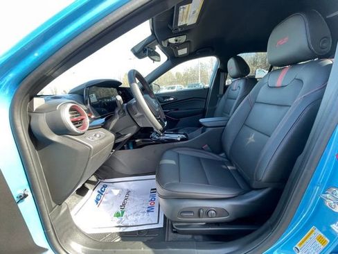New 2026 Chevrolet Trax RS w/ Driver Confidence Package image 17