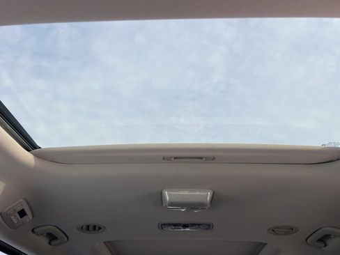 New 2026 Kia Carnival SX Prestige image 11