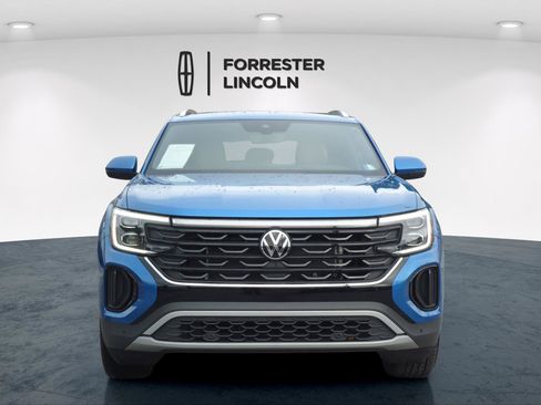 Used 2024 Volkswagen Atlas Cross Sport SE w/ Panoramic Sunroof Package AWD/4WD image 8