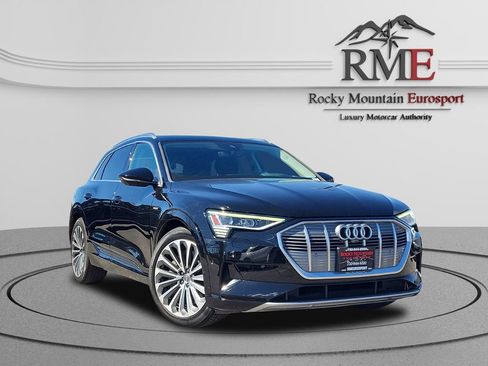 Used 2019 Audi e-tron Prestige w/ Prestige Package AWD/4WD image 1